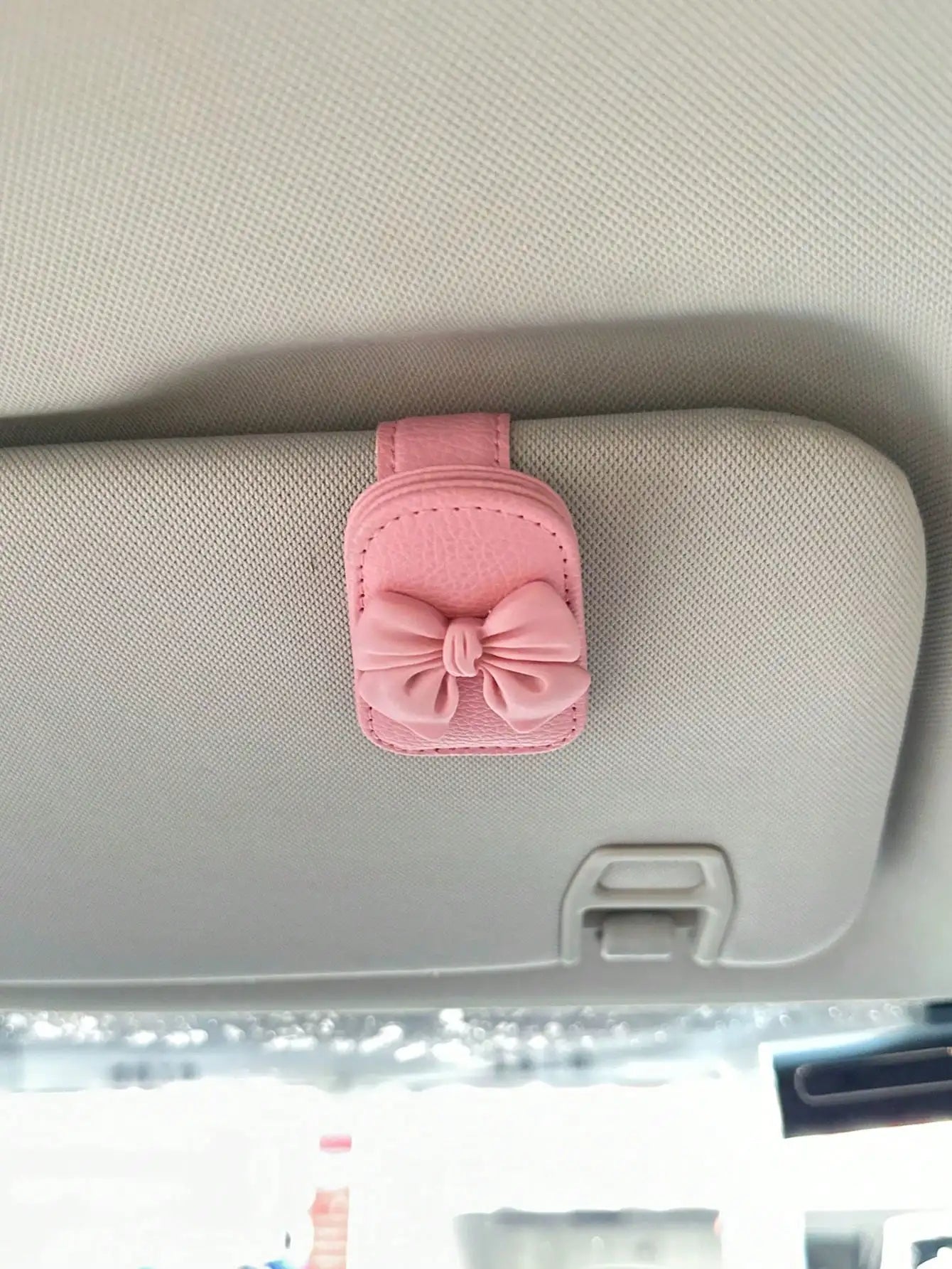 Pink Rhinestone Bow Sun Visor Glasses Clip – Cute Car Sunglasses Holder & Interior Accessory for Women